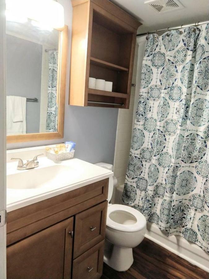 Desirable Condo In Central Ρόλι Εξωτερικό φωτογραφία